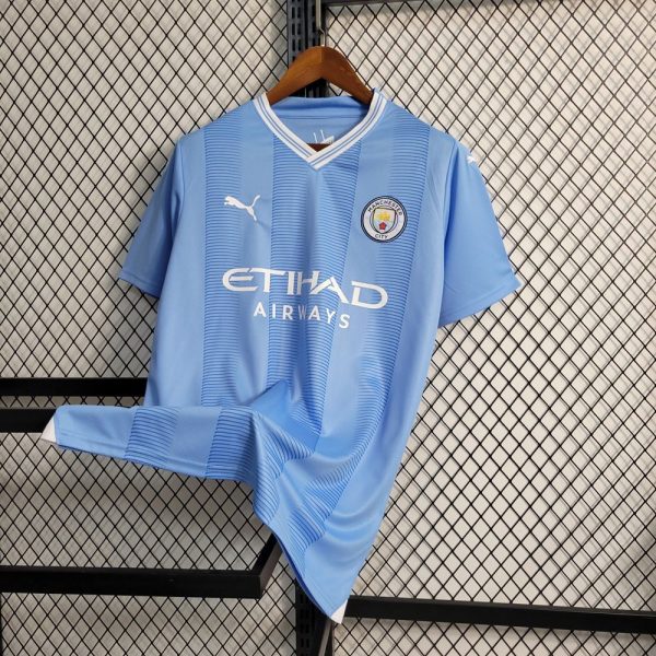 Manchester city maillot domicile 2023 2024