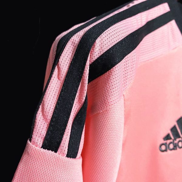 Juventus maillot retro rose jeep 2011/12