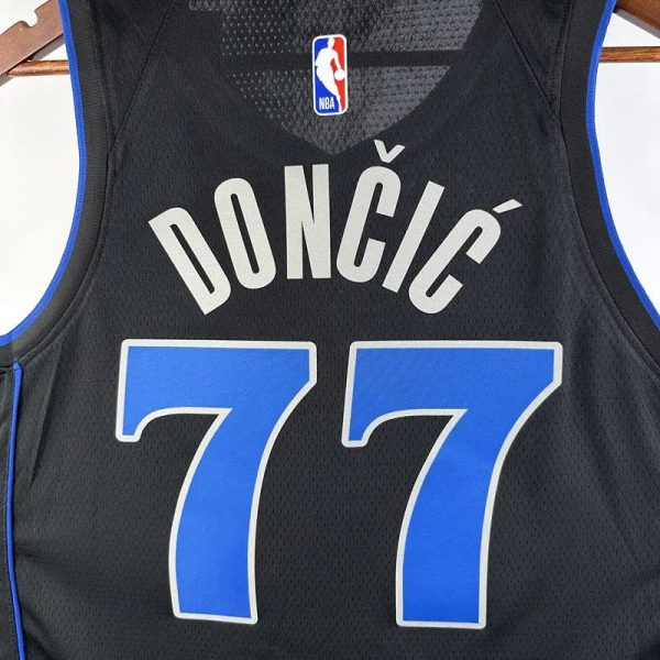 Maillot dallas mavericks doncic 77 nba basket 2023 2024