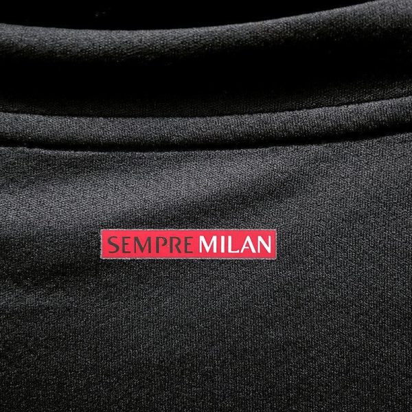 Ac milan maillot domicile 2022/23