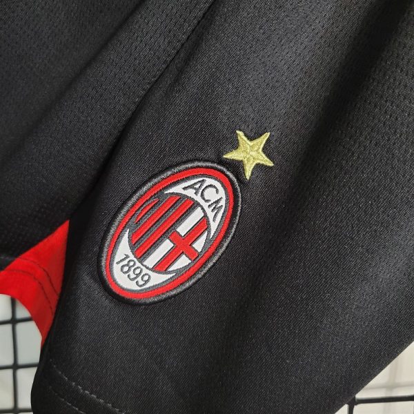 Kit enfant ac milan 2023 2024