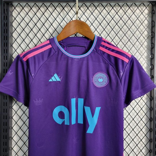 Kit enfant charlotte fc