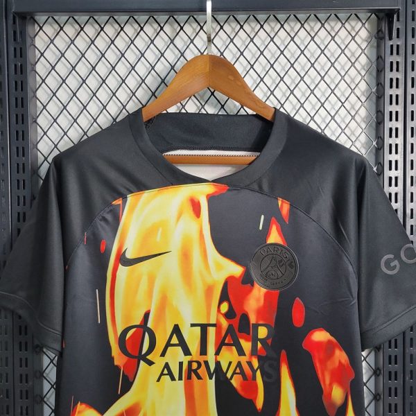 Paris maillot concept 2023 2024 feu flammes