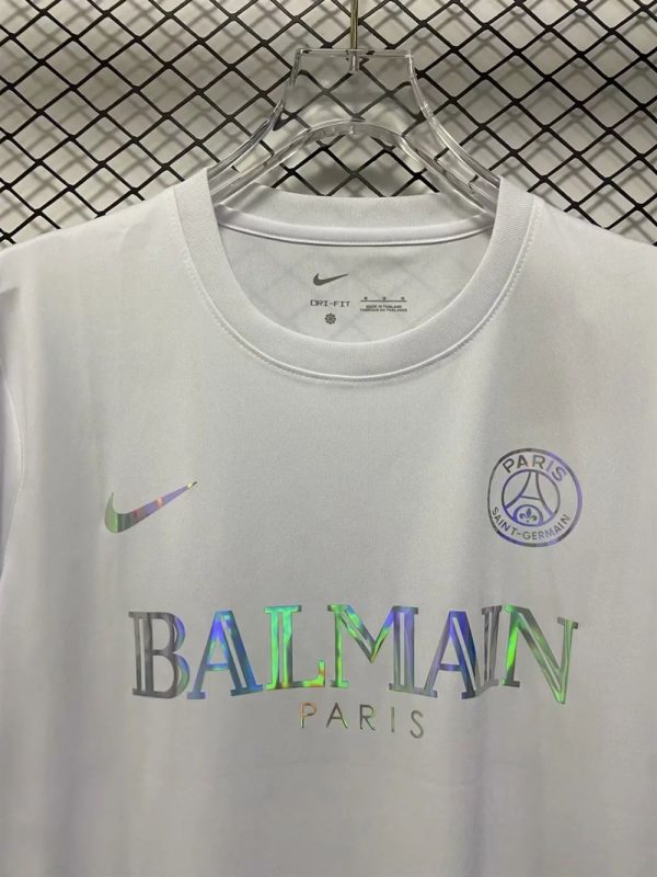 Paris maillot foot  balmain blanc 2024 2025