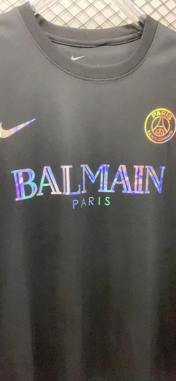 Paris maillot foot  balmain noir 2024 2025