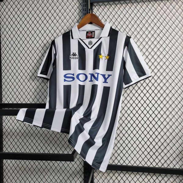 Maillot retro juventus 1995 1997