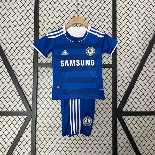 Kit enfant chelsea 2012