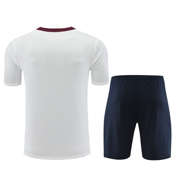 Kit maillot angleterre 2024 2025