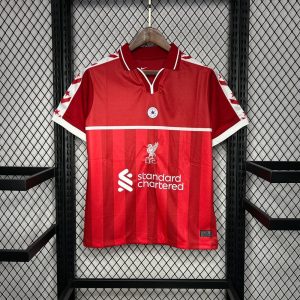 Liverpool maillot foot 2024 2025 Converse