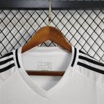 Real Madrid maillot foot 2024 2025  manches longues