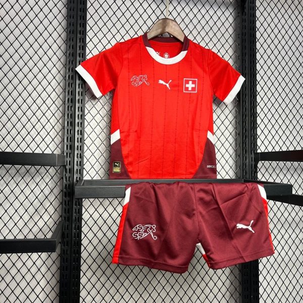 Kit enfant suisse 2024 2025