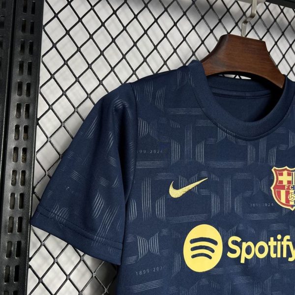 Kit enfant fc barcelone