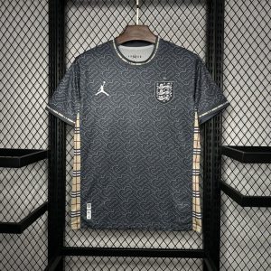 Angleterre maillot foot concept Burberry 2024 2025