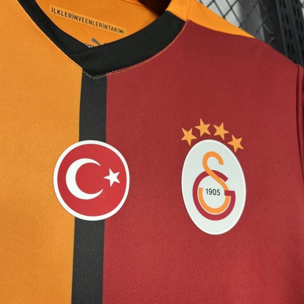 Galatasaray maillot foot 2024 2025 domicile