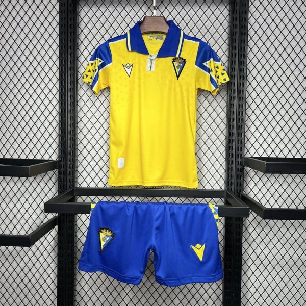 Kit enfant cadiz 2024 2025