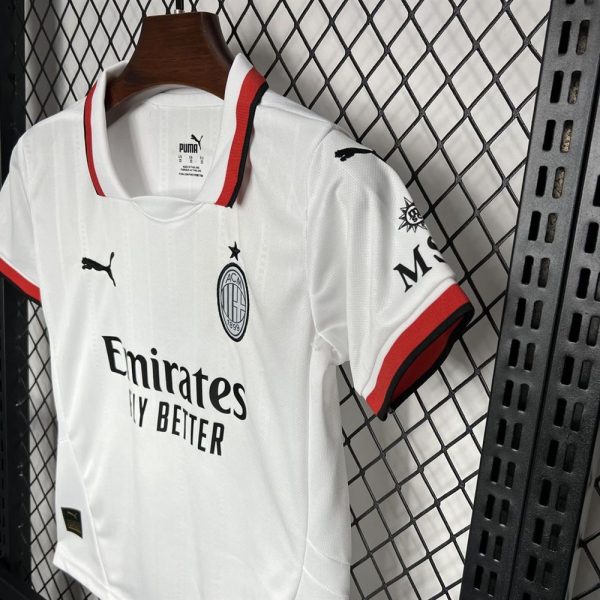 Kit enfant ac milan extérieur 2024 2025