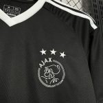 AJAX Amsterdam maillot foot entraînement 2024 2025