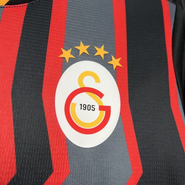 Galatasaray maillot foot extérieur 2024 2025