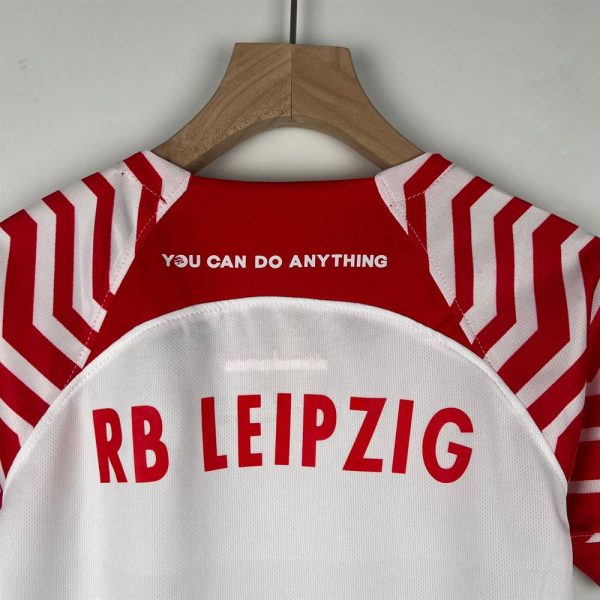 Kit enfant rb leipzig 2023 2024