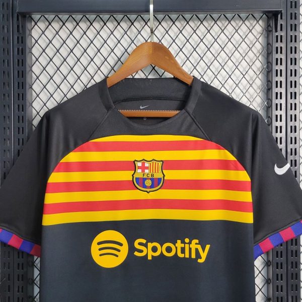 Fc barcelone maillot entraînement 2023 2024