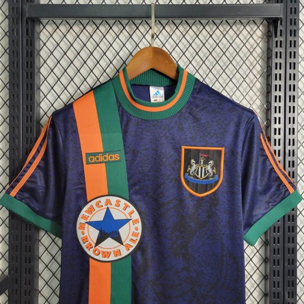 Newcastle maillot foot retro 1997 1998