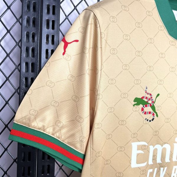 Ac milan maillot foot concept gucci 2024 2025