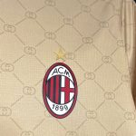 AC MIlan maillot foot concept GUCCI 2024 2025