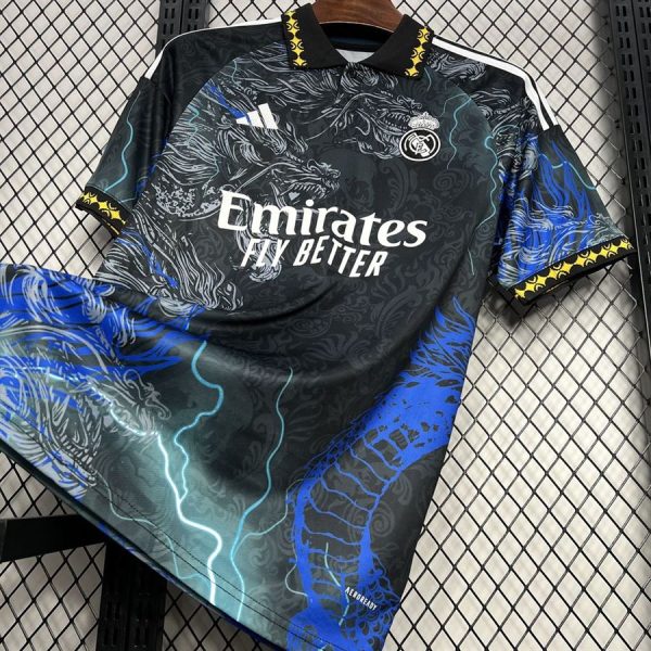 Real madrid maillot foot concept 2024 2025